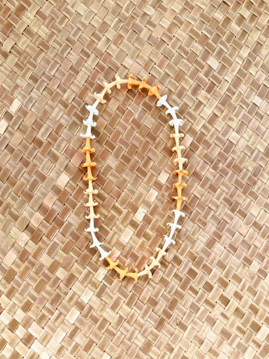 Puakenikeni clay Lei
